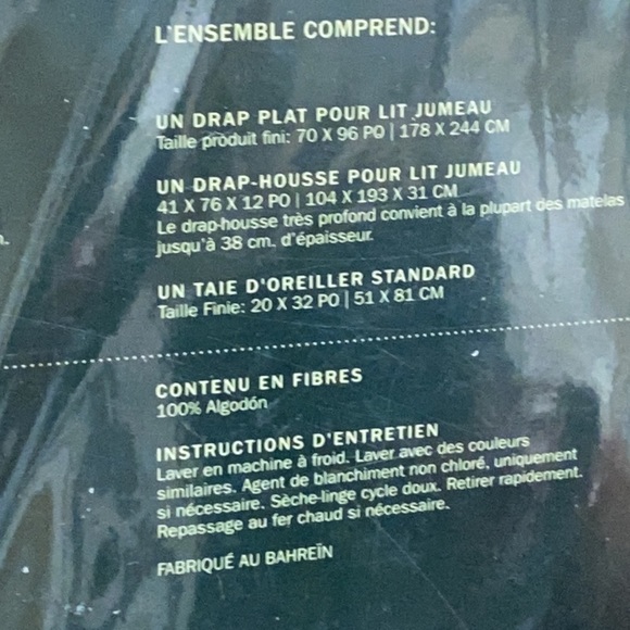 Lauren Ralph Lauren one twin sheet set red polka dot bed sheets - Picture 8 of 16